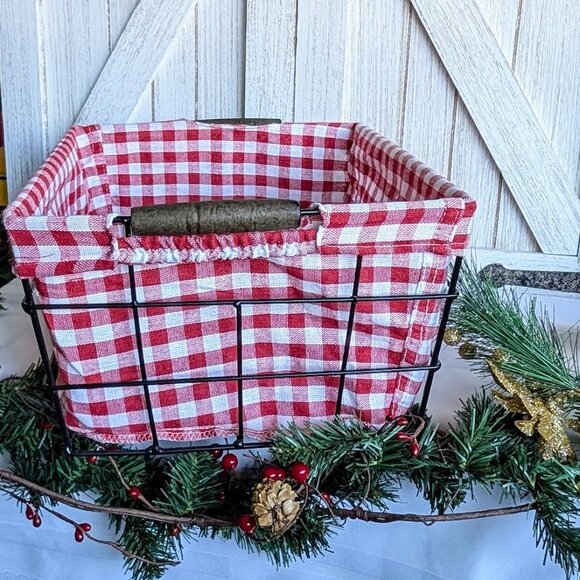 NWT- Rae Dunn Festive Wired Basket With Red & White Checkered Liner - Picture 5 of 5